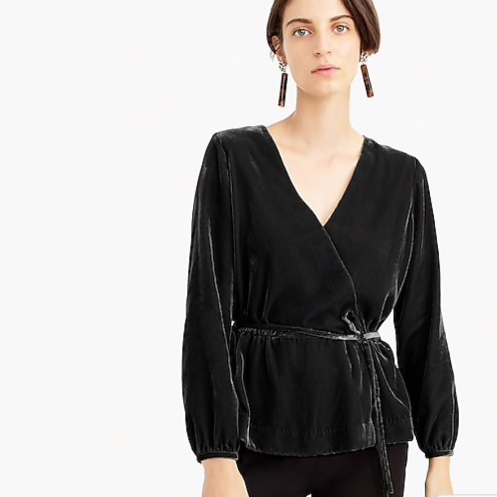 NWT. J.Crew Black Velvet Top. Size 4.